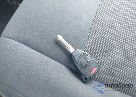 2015 Jeep Compass Sport из США, поврежденный, VIN 1C4NJCBA6FD218939